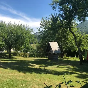 Appartement La Bergerie In An Old Farmhouse!, Naves-Parmelan
